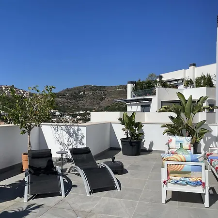 Sunny Penthouse Beach Apartment With Panoramic Views Almuñécar Buitenkant foto